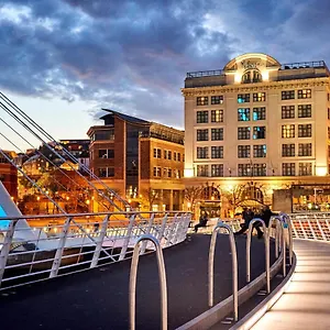 https://malmaison-newcastle.hotels-newcastle-upon-tyne.com